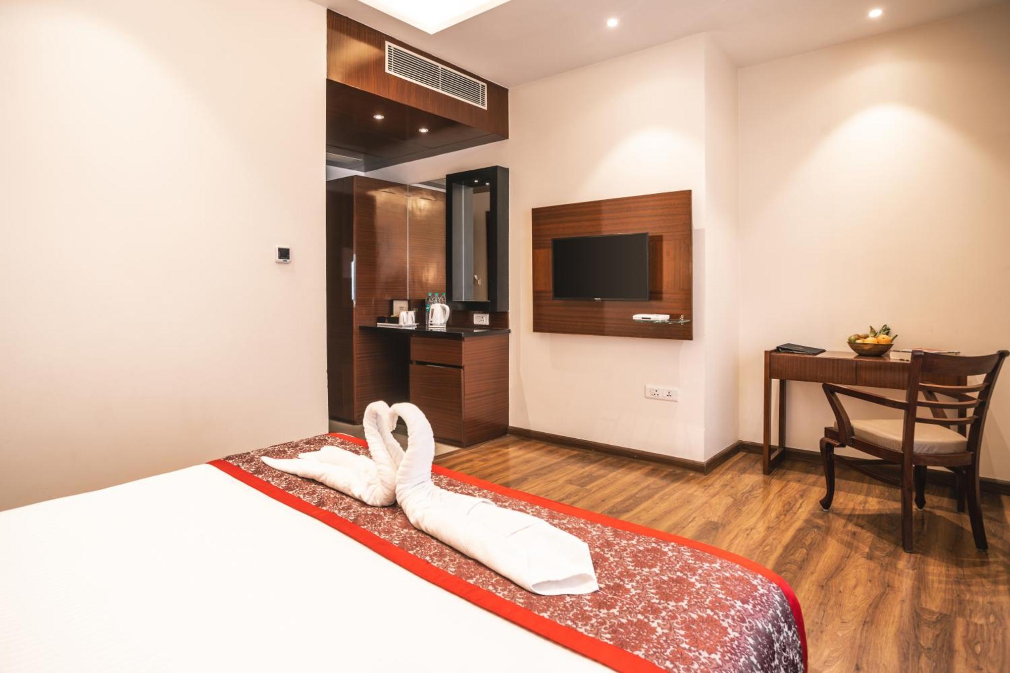 Amritara Sadka Amritsar Hotell Eksteriør bilde