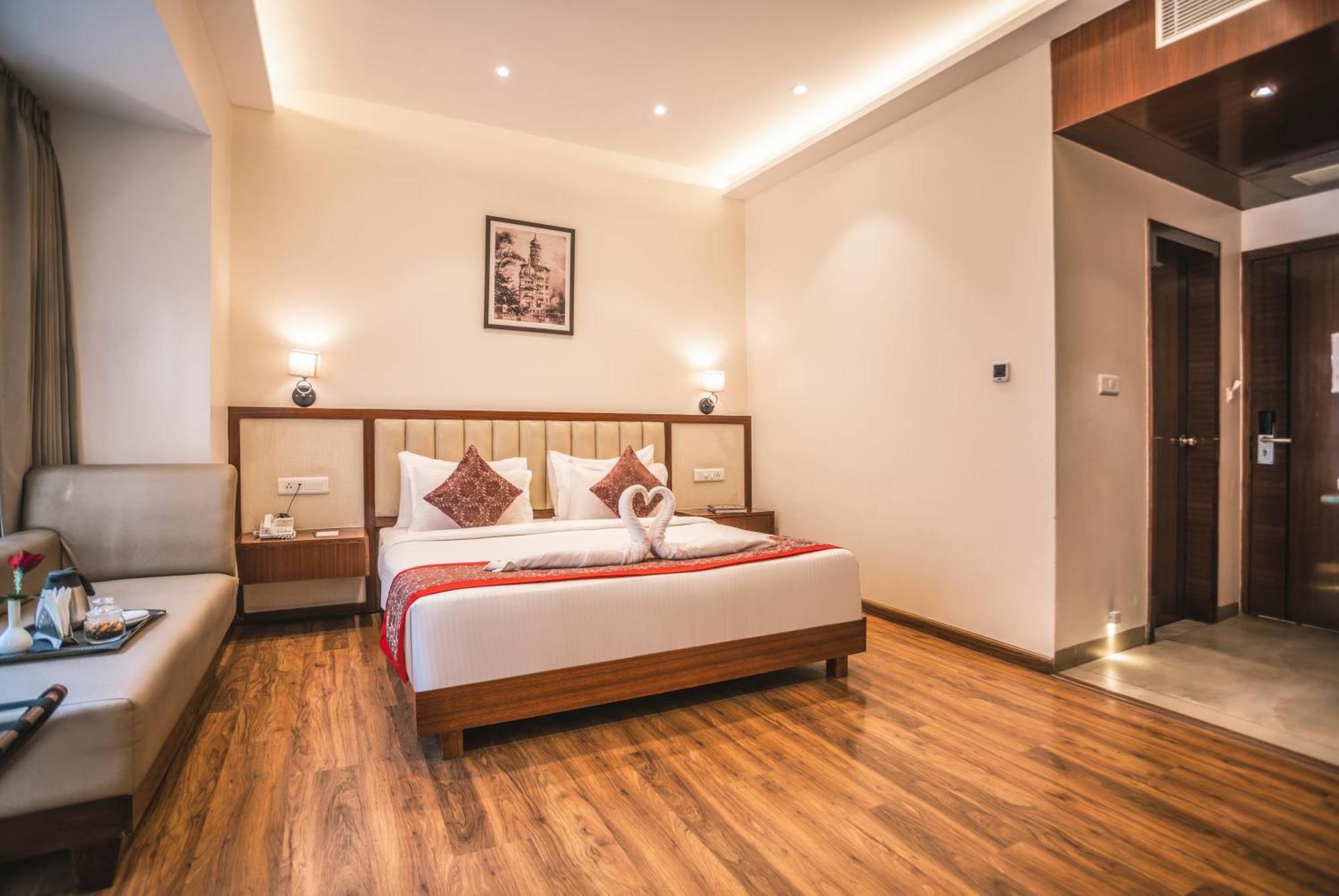 Amritara Sadka Amritsar Hotell Eksteriør bilde