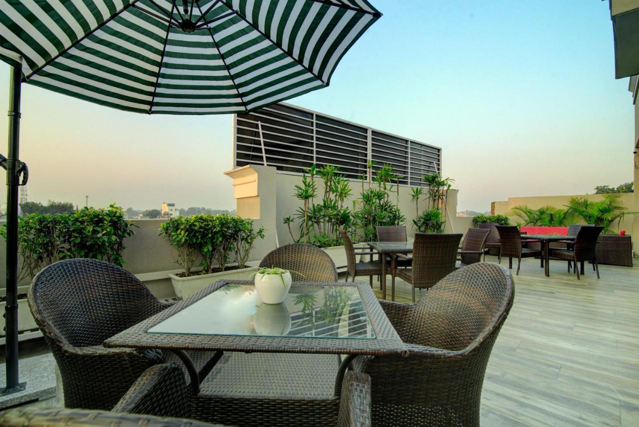 Amritara Sadka Amritsar Hotell Eksteriør bilde