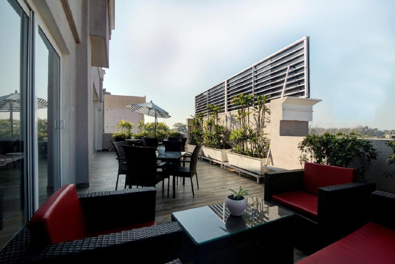 Amritara Sadka Amritsar Hotell Eksteriør bilde