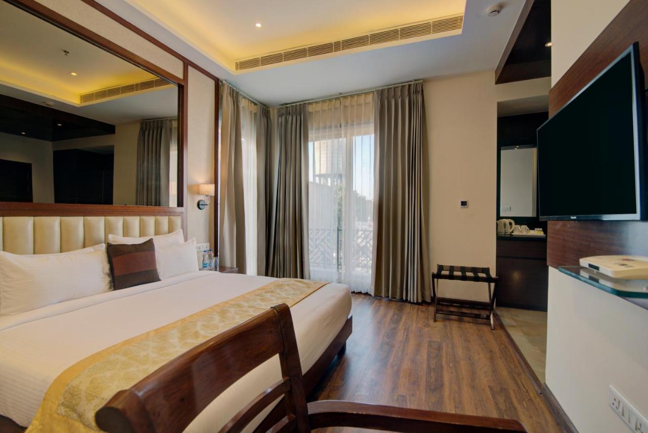 Amritara Sadka Amritsar Hotell Eksteriør bilde